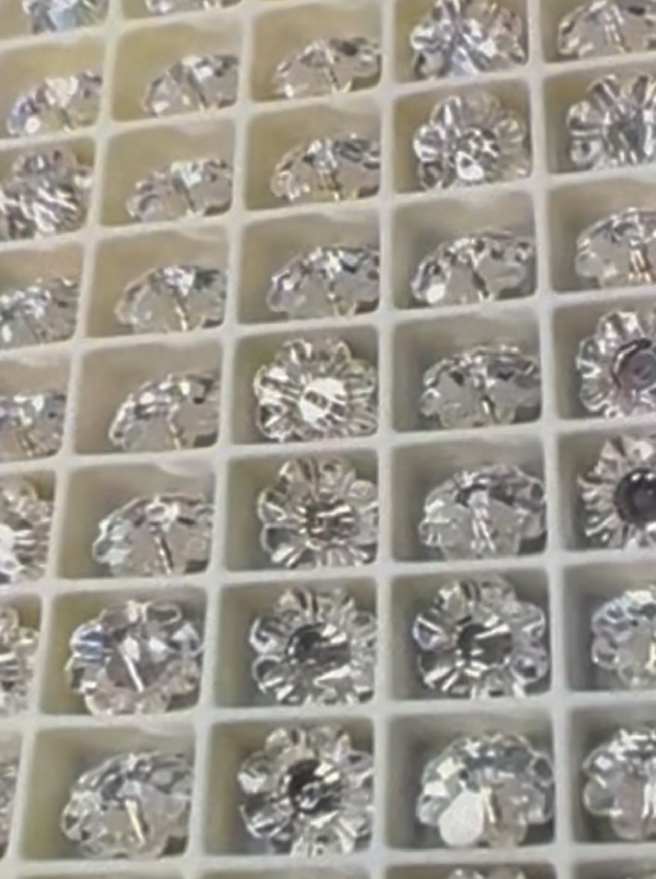 Swavorski Crystals Pieces